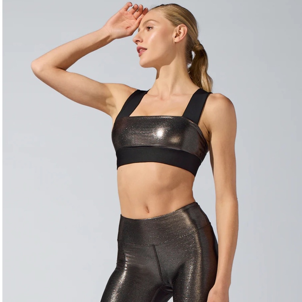 Heroine Sport Shimmering Black Activewear Set